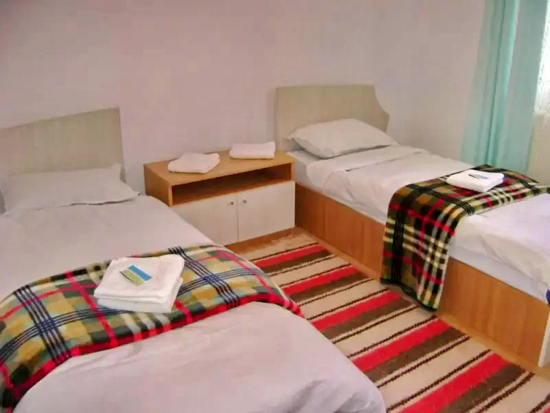 Câmpulung Moldovenesc Cazare | Motel (K0658-12) Imaginea poate fi supusă drepturilor de autor. Se recomandă contactarea titularului drepturilor.