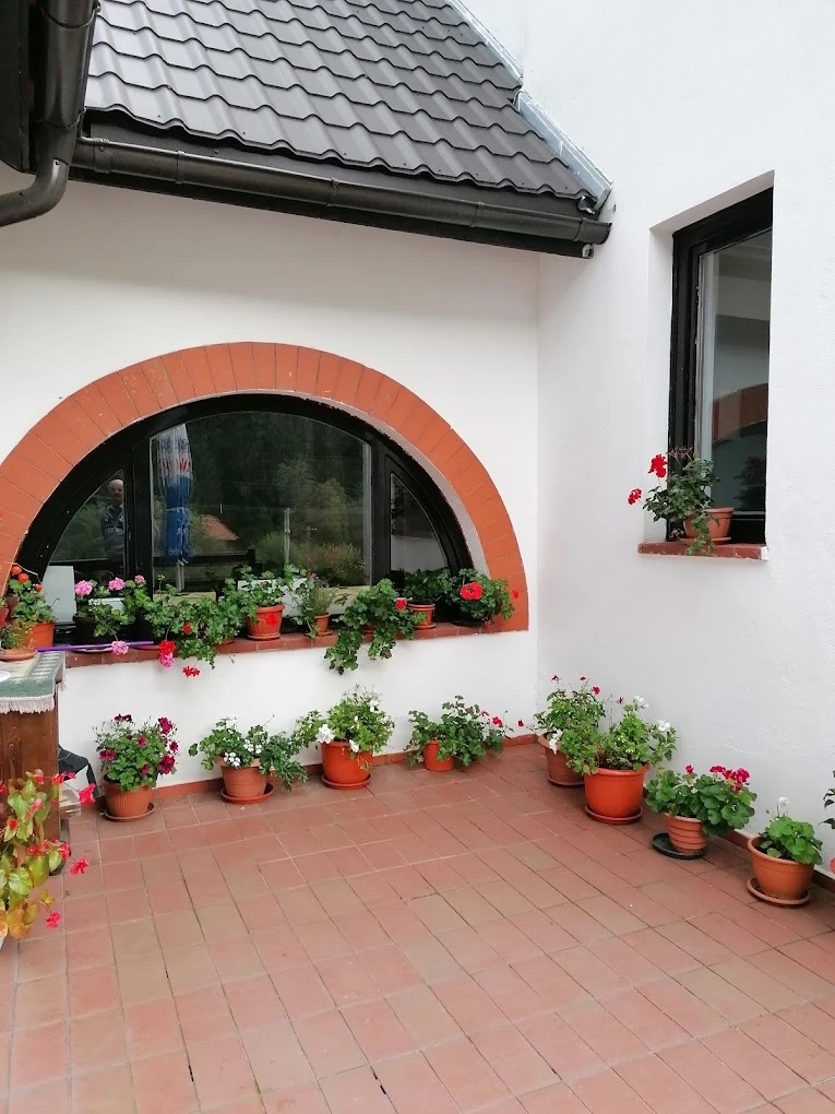 Albac Cazare | Motel (K0030-36) Imaginea poate fi supusă drepturilor de autor. Se recomandă contactarea titularului drepturilor.