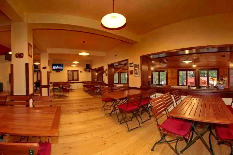 Harghita-Băi Cazare | Pensiune (K1206-14) Imaginea poate fi supusă drepturilor de autor. Se recomandă contactarea titularului drepturilor.