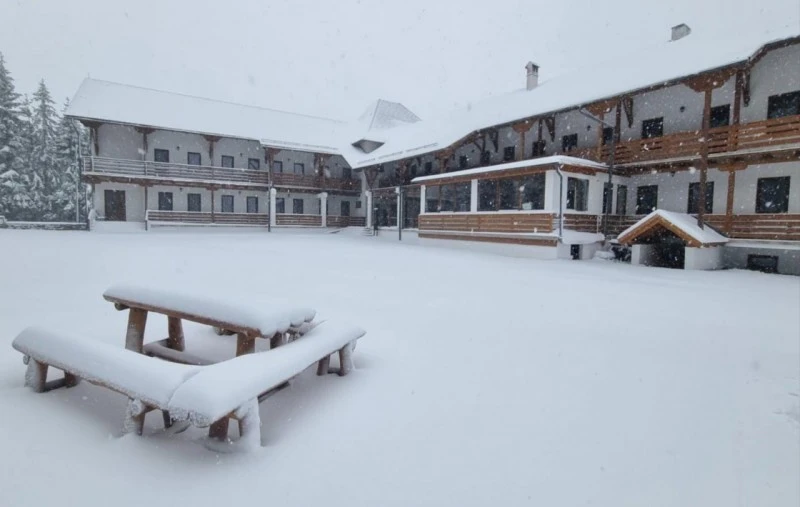 Hargitafürdő Szállás | Turisztikai panzió (K1520-29) A kép szerzői jogvédelem alatt állhat. Javasolt a kapcsolatfelvétel a jog tulajdonossal.