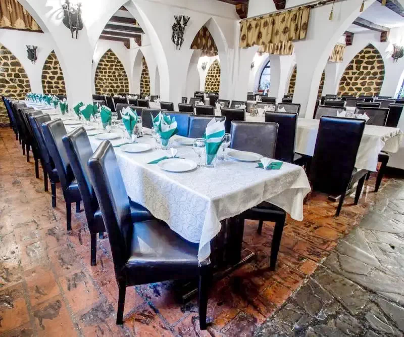 Cazare Bran - Vila Constantin** | Törcsvár - Constantin Villa**. Imaginea poate fi supusă drepturilor de autor. Se recomandă contactarea titularului drepturilor.