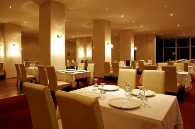 Petrozsény Szállás | Hotel*** (K1580-44) A kép szerzői jogvédelem alatt állhat. Javasolt a kapcsolatfelvétel a jog tulajdonossal.