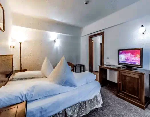 Felsőszombatfalva Szállás | Motel (K0897-37) A kép szerzői jogvédelem alatt állhat. Javasolt a kapcsolatfelvétel a jog tulajdonossal.