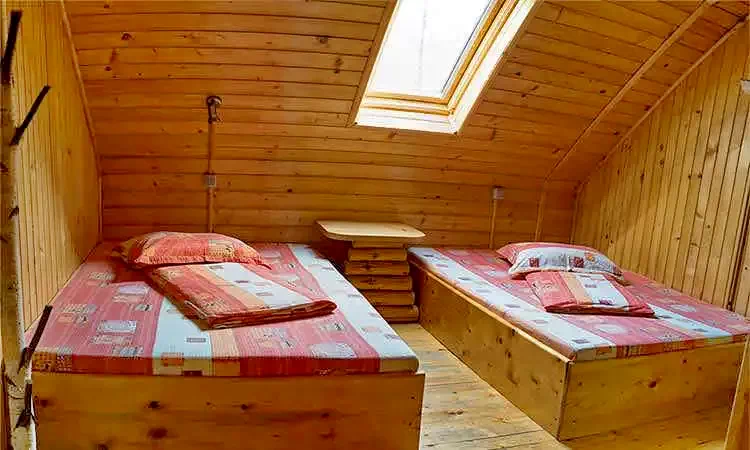 Stâna de Vale Cazare | Motel (K0143-30) Imaginea poate fi supusă drepturilor de autor. Se recomandă contactarea titularului drepturilor.