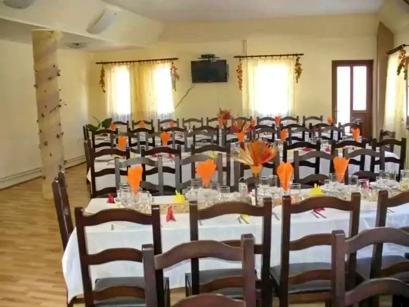 Havasrekettye Szállás | Motel (K0507-2) A kép szerzői jogvédelem alatt állhat. Javasolt a kapcsolatfelvétel a jog tulajdonossal.