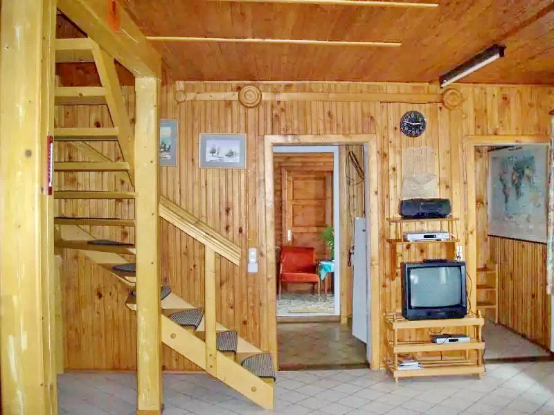 Szováta Szállás | Kulcsosház (K0265-22) A kép szerzői jogvédelem alatt állhat. Javasolt a kapcsolatfelvétel a jog tulajdonossal. Szováta Szállás | Kulcsosház (K0265-22) A kép szerzői jogvédelem alatt állhat. Javasolt a kapcsolatfelvétel a jog tulajdonossal.