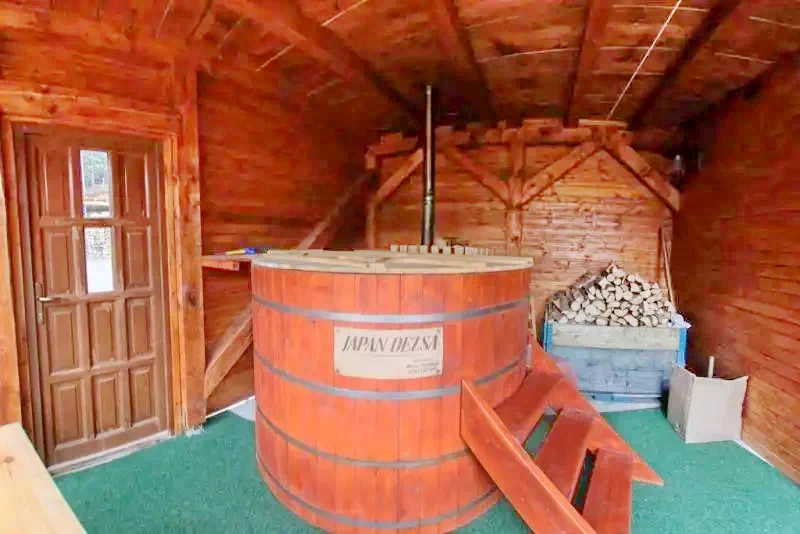 Harghita-Băi Cazare | Motel (K1206-37) Imaginea poate fi supusă drepturilor de autor. Se recomandă contactarea titularului drepturilor.