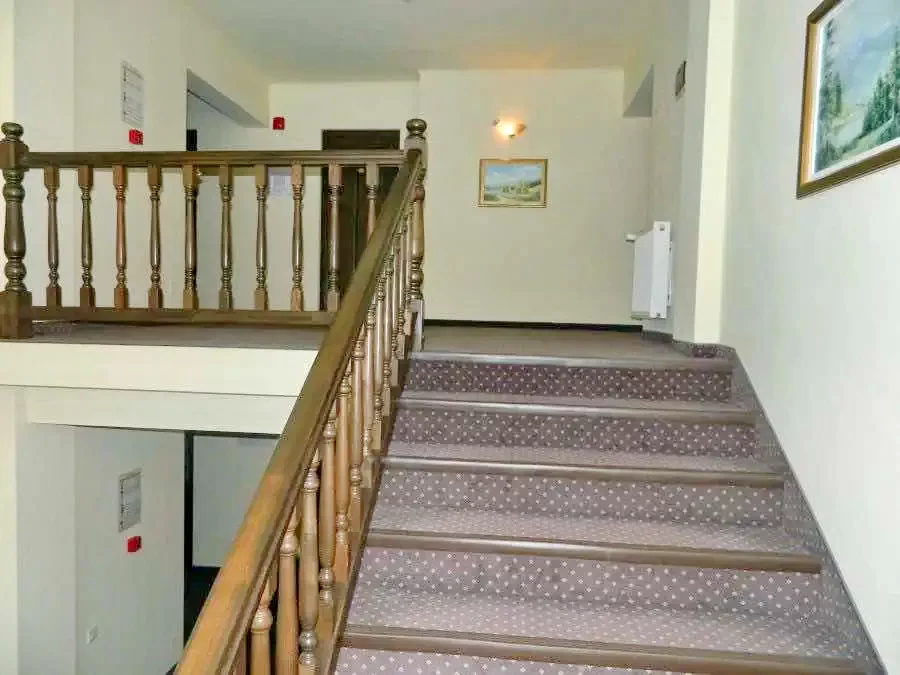 Remeți Cazare | Motel (K0865-18) Imaginea poate fi supusă drepturilor de autor. Se recomandă contactarea titularului drepturilor.