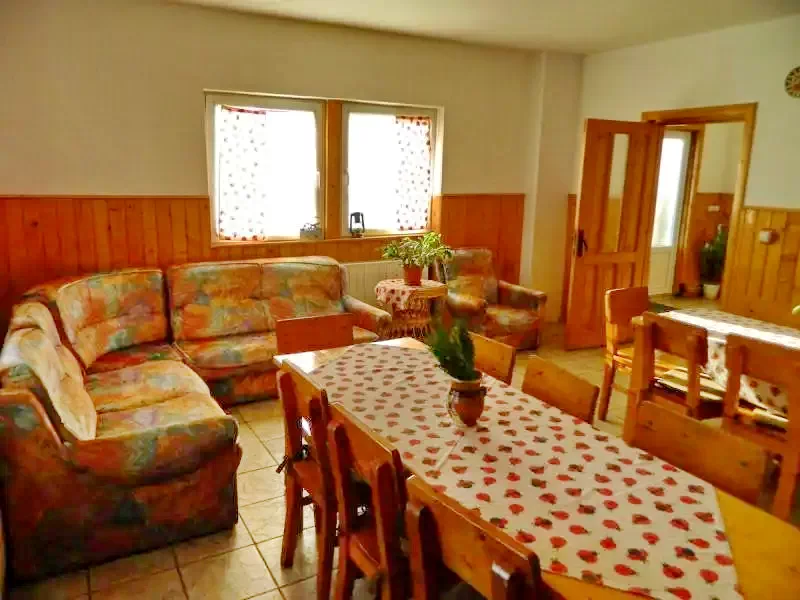 Aknasúgatag Szállás | Motel (K1008-4) A kép szerzői jogvédelem alatt állhat. Javasolt a kapcsolatfelvétel a jog tulajdonossal.