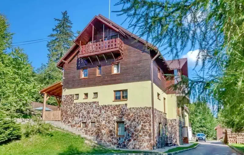 Bálványosfürdő Szállás | Motel (K0065-1) A kép szerzői jogvédelem alatt állhat. Javasolt a kapcsolatfelvétel a jog tulajdonossal.