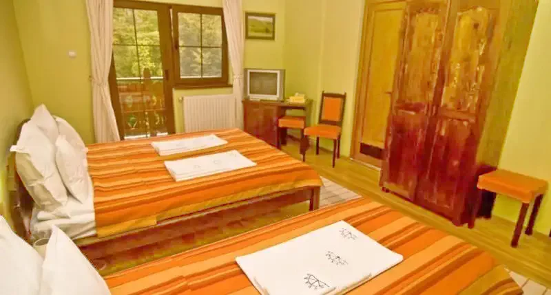 Bálványosfürdő Szállás | Motel (K0065-4) A kép szerzői jogvédelem alatt állhat. Javasolt a kapcsolatfelvétel a jog tulajdonossal.