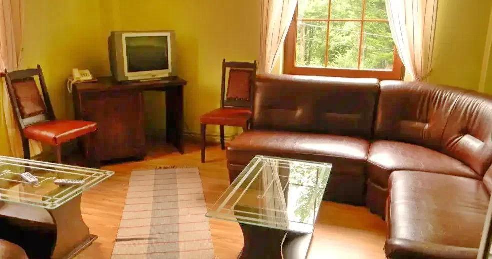 Bálványosfürdő Szállás | Motel (K0065-10) A kép szerzői jogvédelem alatt állhat. Javasolt a kapcsolatfelvétel a jog tulajdonossal.