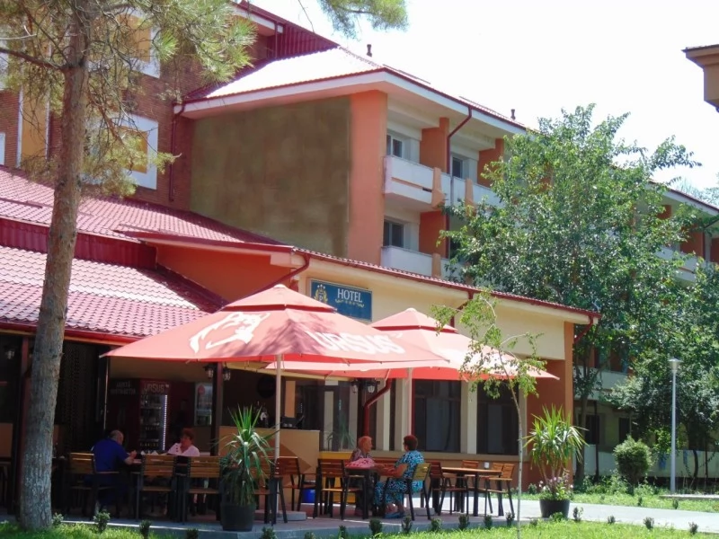 Lacu Sărat Cazare | Hotel*** (K1439-2) Imaginea poate fi supusă drepturilor de autor. Se recomandă contactarea titularului drepturilor.