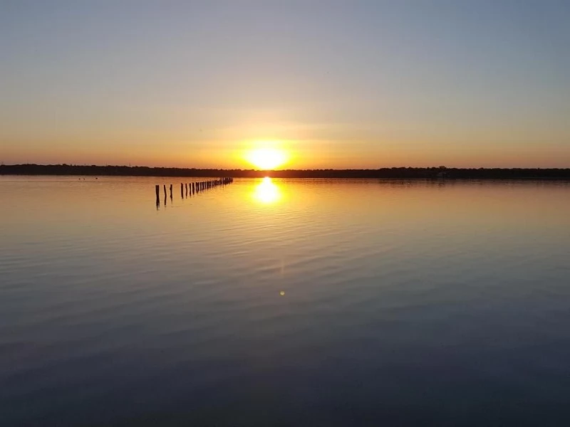 Lacu Sărat Cazare | Hotel*** (K1439-52) Imaginea poate fi supusă drepturilor de autor. Se recomandă contactarea titularului drepturilor.