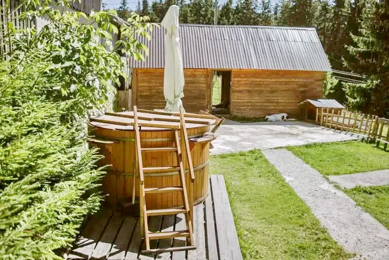 Hargitafürdő Szállás | Motel (K1217-27) A kép szerzői jogvédelem alatt állhat. Javasolt a kapcsolatfelvétel a jog tulajdonossal.