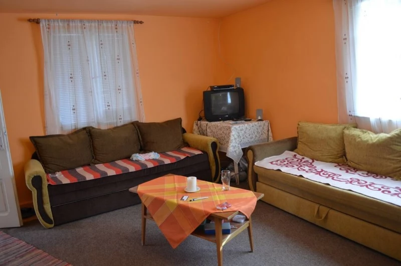 Harghita-Băi Cazare | Sat de vacanță (K1203-11) Imaginea poate fi supusă drepturilor de autor. Se recomandă contactarea titularului drepturilor.