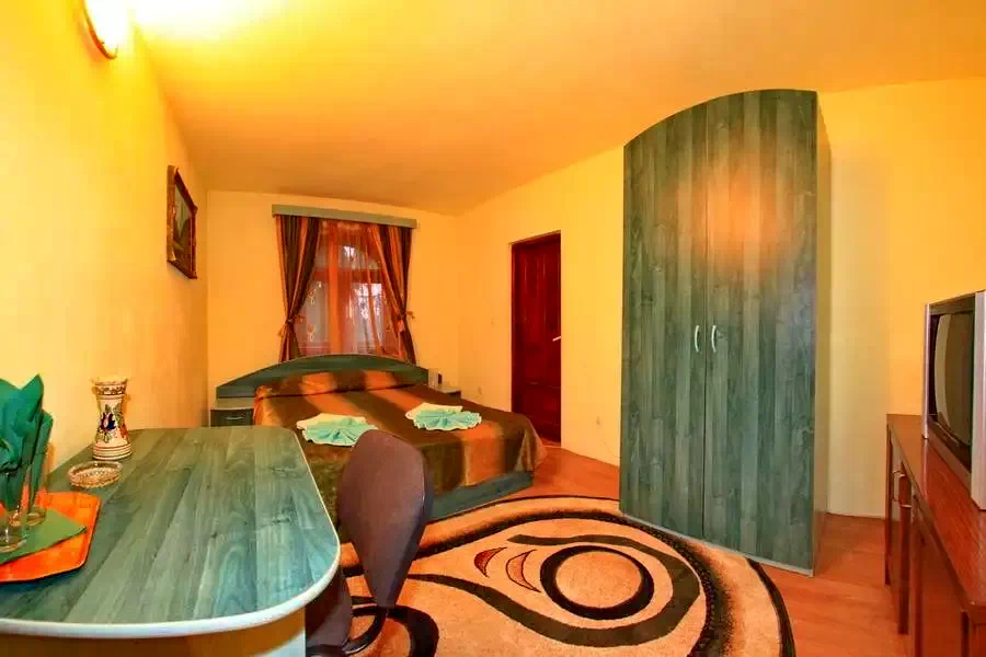 Bálványosfürdő Szállás | Motel (K0410-8) A kép szerzői jogvédelem alatt állhat. Javasolt a kapcsolatfelvétel a jog tulajdonossal.