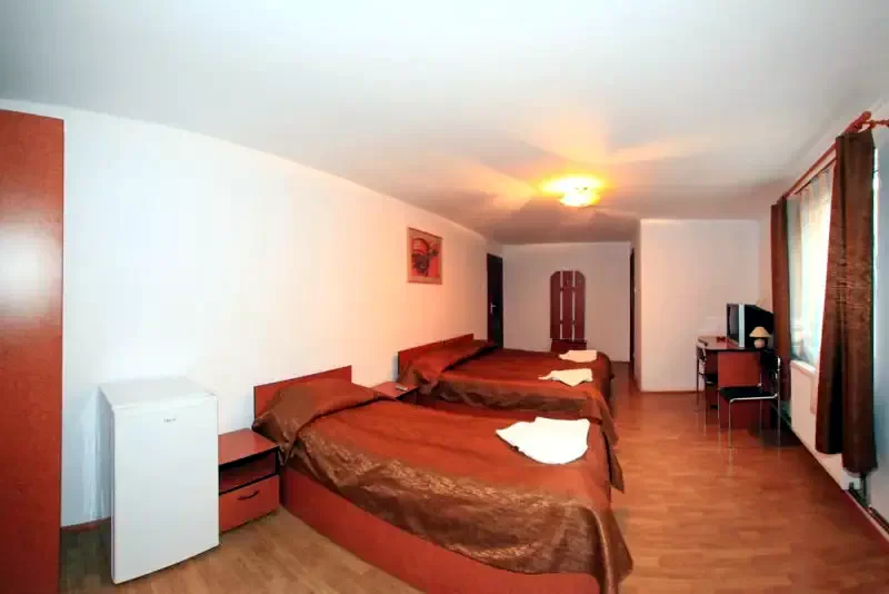 Băile Bálványos Cazare | Hotel*** (K0411-20) Imaginea poate fi supusă drepturilor de autor. Se recomandă contactarea titularului drepturilor. Băile Bálványos Cazare | Hotel*** (K0411-20) Imaginea poate fi supusă drepturilor de autor. Se recomandă contactarea titularului drepturilor.