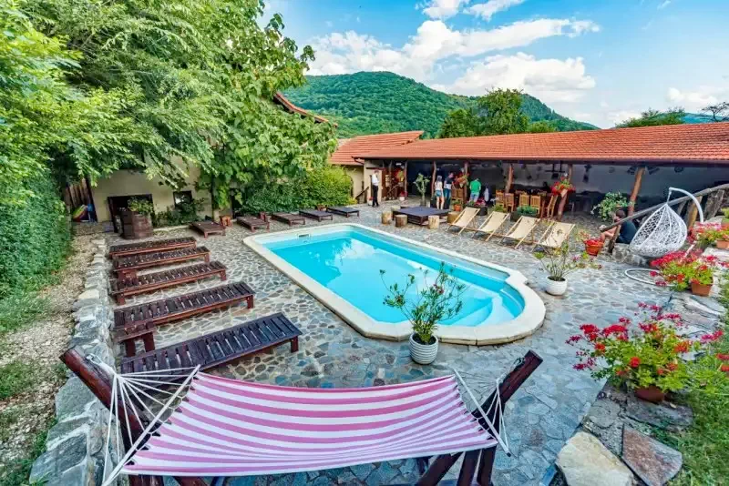 Felsőpián Szállás | Motel (K0554-14) A kép szerzői jogvédelem alatt állhat. Javasolt a kapcsolatfelvétel a jog tulajdonossal.