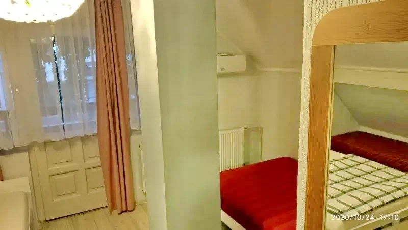 Gyula Szállás | Üdülőfalu (K0013-13) A kép szerzői jogvédelem alatt állhat. Javasolt a kapcsolatfelvétel a jog tulajdonossal.