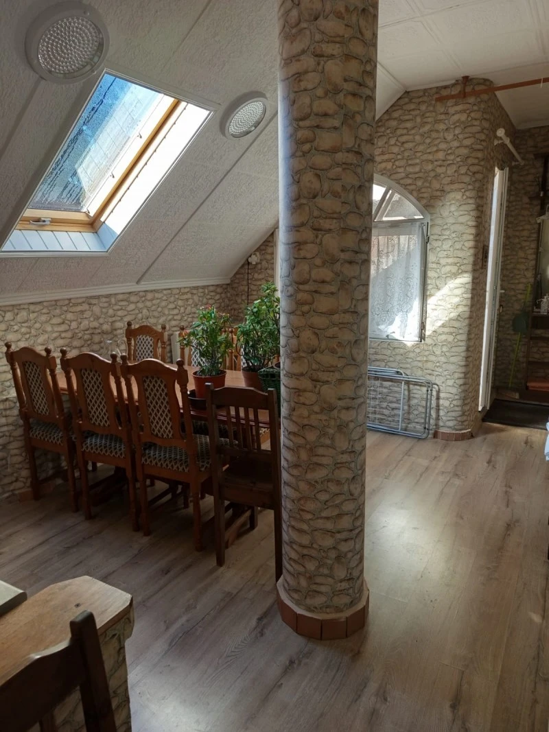 Gyula Szállás | Üdülőfalu (K0013-17) A kép szerzői jogvédelem alatt állhat. Javasolt a kapcsolatfelvétel a jog tulajdonossal.