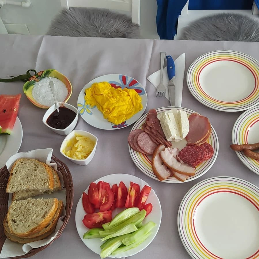 Felsőpián Szállás | Motel (K1551-4) A kép szerzői jogvédelem alatt állhat. Javasolt a kapcsolatfelvétel a jog tulajdonossal.