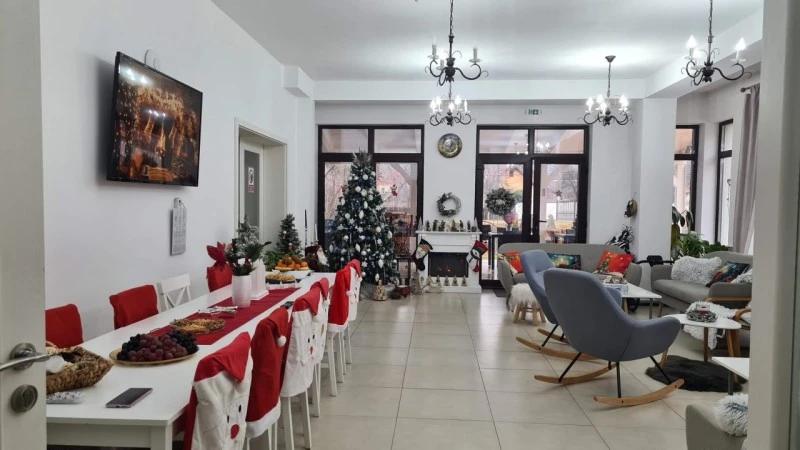 Pianu de Sus Cazare | Motel (K1551-20) Imaginea poate fi supusă drepturilor de autor. Se recomandă contactarea titularului drepturilor.