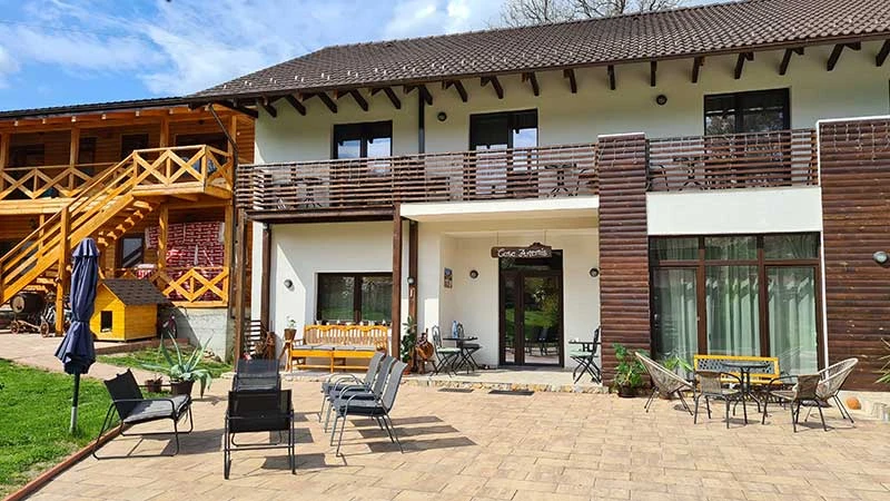 Pianu de Sus Cazare | Motel (K1551-47) Imaginea poate fi supusă drepturilor de autor. Se recomandă contactarea titularului drepturilor.