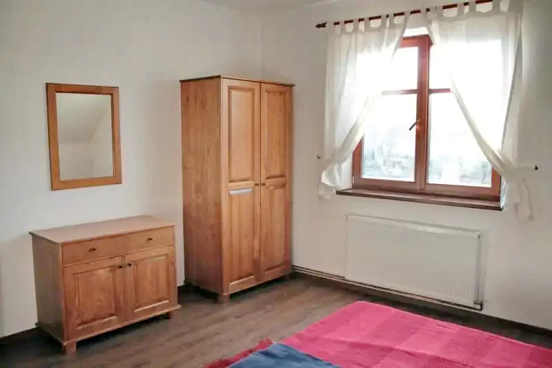 Dârjiu Cazare | Cabană (K0600-7) Imaginea poate fi supusă drepturilor de autor. Se recomandă contactarea titularului drepturilor. Dârjiu Cazare | Cabană (K0600-7) Imaginea poate fi supusă drepturilor de autor. Se recomandă contactarea titularului drepturilor.