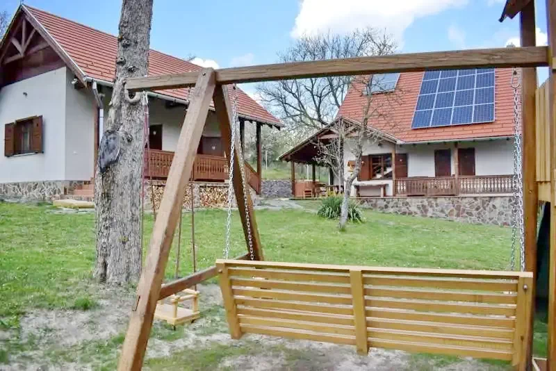 Dârjiu Cazare | Sat de vacanță (K0600-26) Imaginea poate fi supusă drepturilor de autor. Se recomandă contactarea titularului drepturilor.