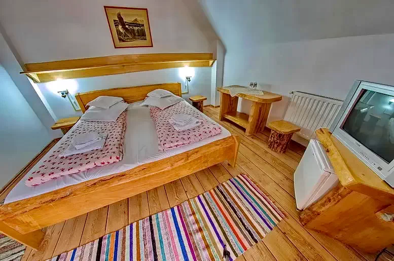 Lunca de Jos Cazare | Motel (K0807-27) Imaginea poate fi supusă drepturilor de autor. Se recomandă contactarea titularului drepturilor.