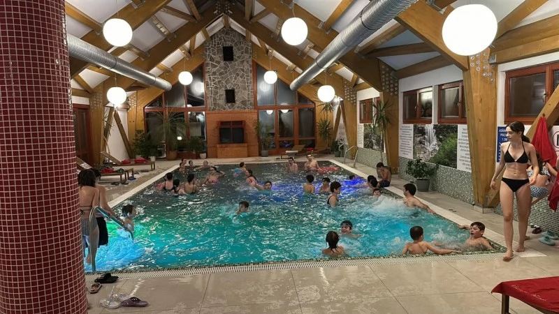 Lunca de Jos Cazare | Motel (K0807-31) Imaginea poate fi supusă drepturilor de autor. Se recomandă contactarea titularului drepturilor.