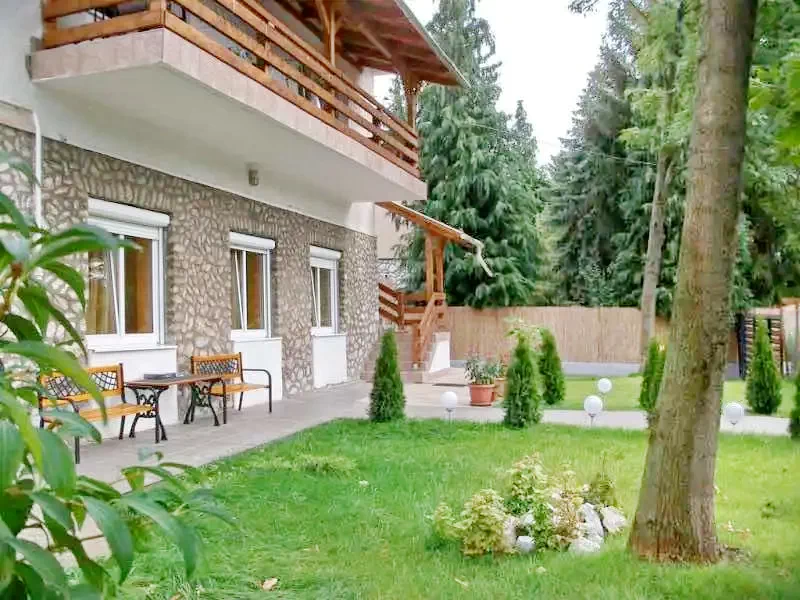 Mișcolț Cazare | Hotel**** (K0863-28) Imaginea poate fi supusă drepturilor de autor. Se recomandă contactarea titularului drepturilor.