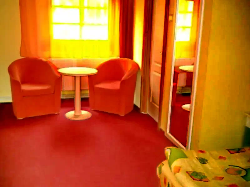 Sovata Cazare | Motel (K0024-10) Imaginea poate fi supusă drepturilor de autor. Se recomandă contactarea titularului drepturilor.