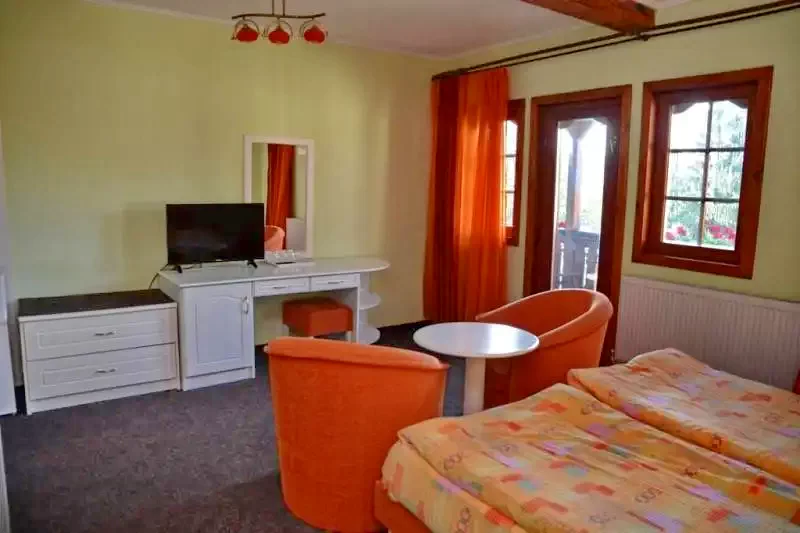 Szováta Szállás | Motel (K0024-13) A kép szerzői jogvédelem alatt állhat. Javasolt a kapcsolatfelvétel a jog tulajdonossal.