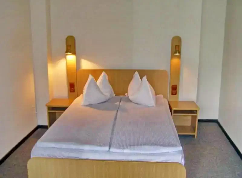 Sovata Cazare | Camping / Popas turistic (K0063-11) Imaginea poate fi supusă drepturilor de autor. Se recomandă contactarea titularului drepturilor.