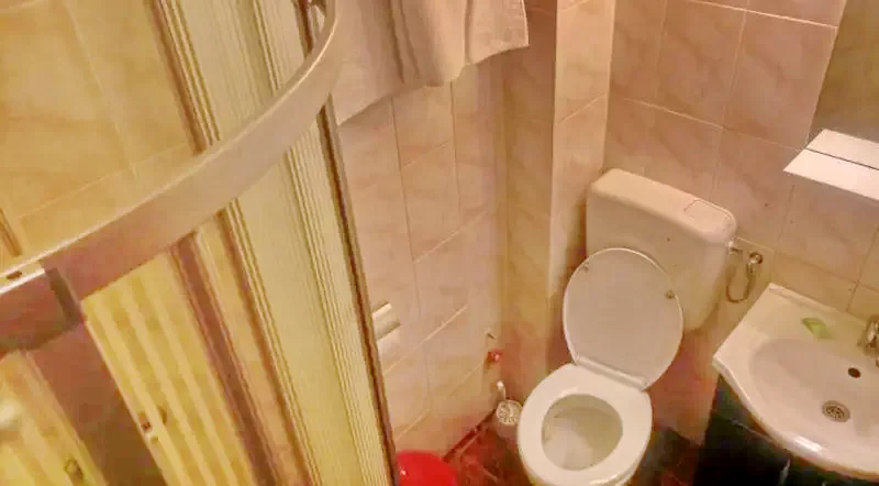 Sovata Cazare | Vila (K0063-28) Imaginea poate fi supusă drepturilor de autor. Se recomandă contactarea titularului drepturilor.