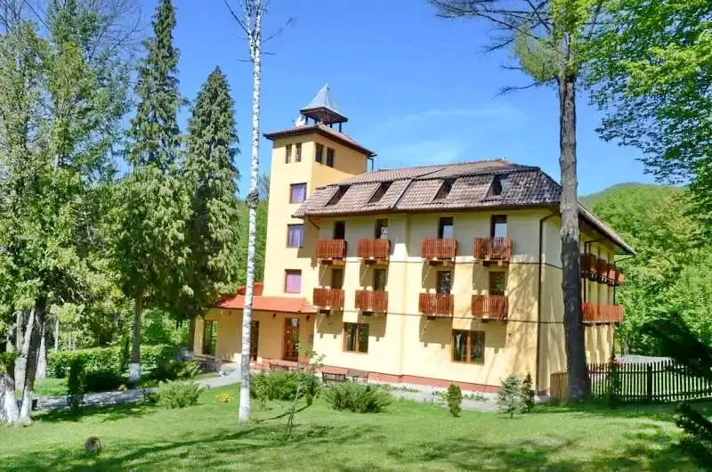 Sovata Cazare | Camping / Popas turistic (K0063-57) Imaginea poate fi supusă drepturilor de autor. Se recomandă contactarea titularului drepturilor.