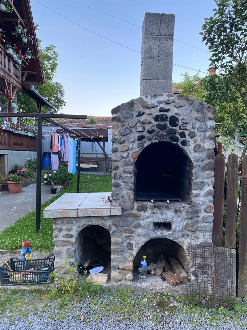 Sovata Cazare | Bungalow (K0097-5) Imaginea poate fi supusă drepturilor de autor. Se recomandă contactarea titularului drepturilor.