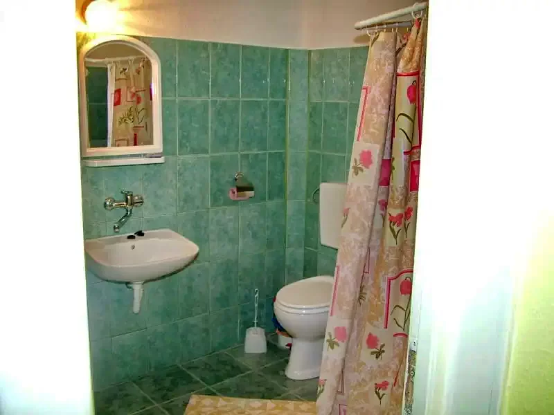 Sovata Cazare | Sat de vacanță (K0157-8) Imaginea poate fi supusă drepturilor de autor. Se recomandă contactarea titularului drepturilor.