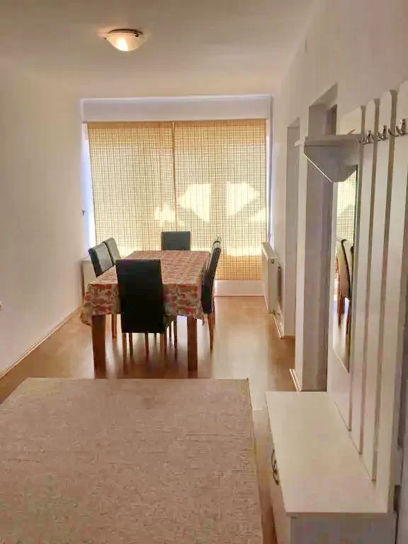 Sovata Cazare | Motel (K0164-26) Imaginea poate fi supusă drepturilor de autor. Se recomandă contactarea titularului drepturilor.