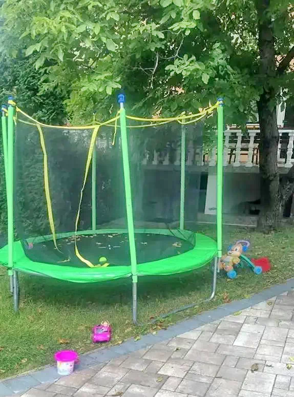 Szováta Szállás | Motel (K0166-13) A kép szerzői jogvédelem alatt állhat. Javasolt a kapcsolatfelvétel a jog tulajdonossal.