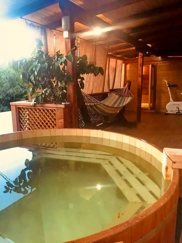 Sovata Cazare | Hotel**** (K0182-3) Imaginea poate fi supusă drepturilor de autor. Se recomandă contactarea titularului drepturilor.