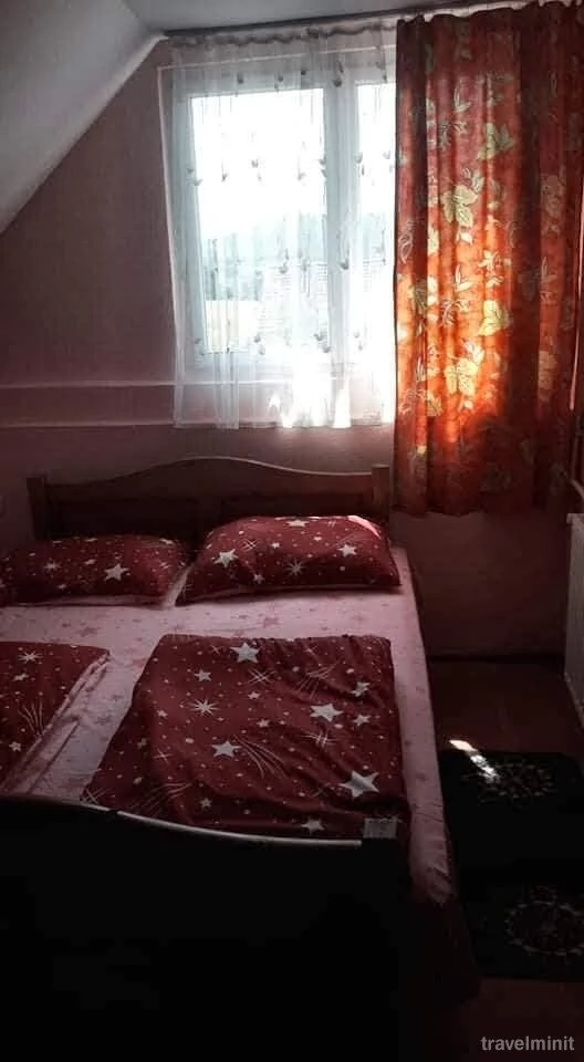 Sovata Cazare | Sat de vacanță (K0192-19) Imaginea poate fi supusă drepturilor de autor. Se recomandă contactarea titularului drepturilor.