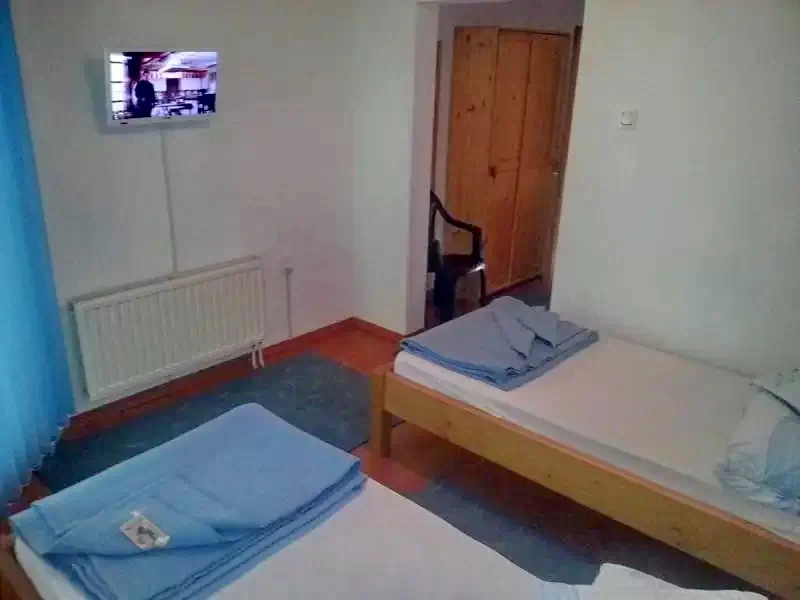 Sovata Cazare | Sat de vacanță (K0206-17) Imaginea poate fi supusă drepturilor de autor. Se recomandă contactarea titularului drepturilor.