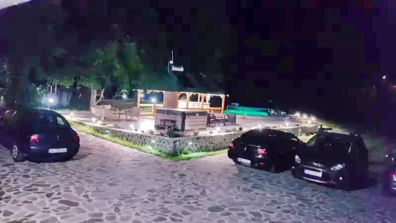 Szováta Szállás | Üdülőfalu (K0206-28) A kép szerzői jogvédelem alatt állhat. Javasolt a kapcsolatfelvétel a jog tulajdonossal.