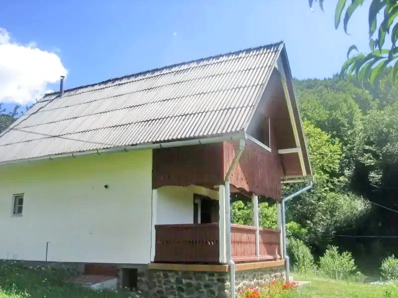 Sovata Cazare | Sat de vacanță (K0210-9) Imaginea poate fi supusă drepturilor de autor. Se recomandă contactarea titularului drepturilor.