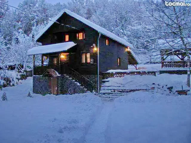 Szováta Szállás | Üdülőfalu (K0218-13) A kép szerzői jogvédelem alatt állhat. Javasolt a kapcsolatfelvétel a jog tulajdonossal.