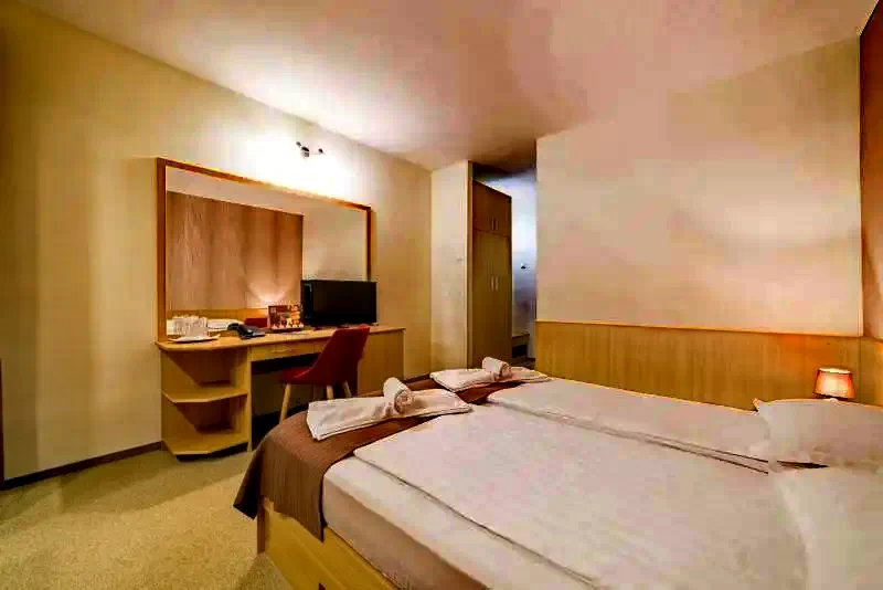 Sovata Cazare | Pensiune turistică (K0062-35) Imaginea poate fi supusă drepturilor de autor. Se recomandă contactarea titularului drepturilor.