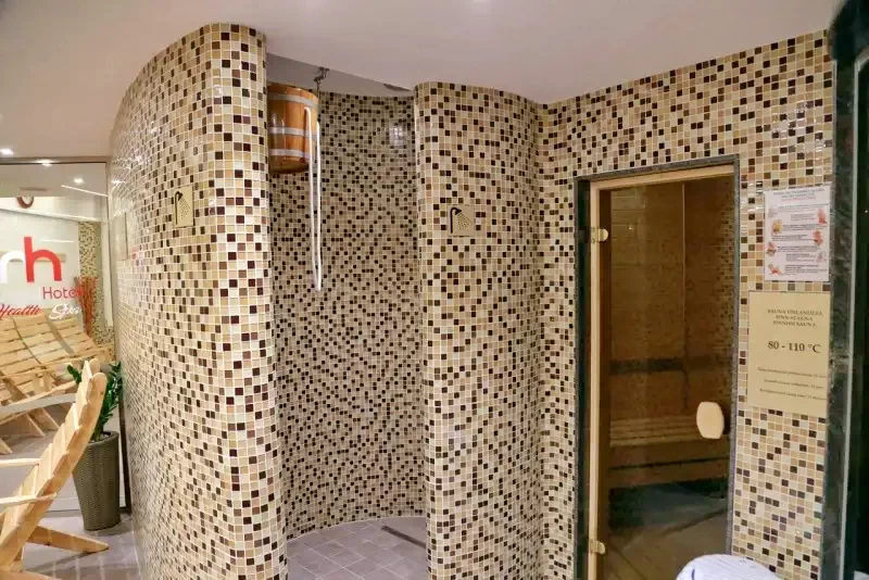 Sovata Cazare | Pensiune turistică (K0062-64) Imaginea poate fi supusă drepturilor de autor. Se recomandă contactarea titularului drepturilor.